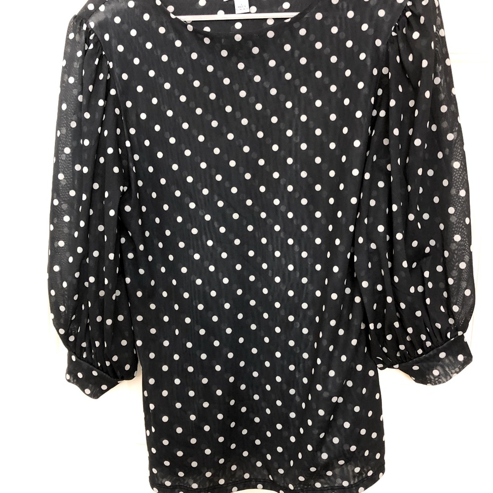 Mesh Like Black with White Polka dots